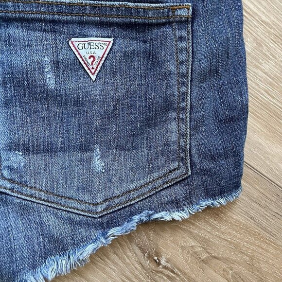 Guess Paulette Shortall Denim Distressed Overalls Women’s Size S - Picture 15 of 16